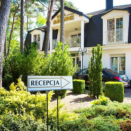 Willa Alexander Resort & Spa - Caloroczny Kryty Basen Mielno  Exterior foto
